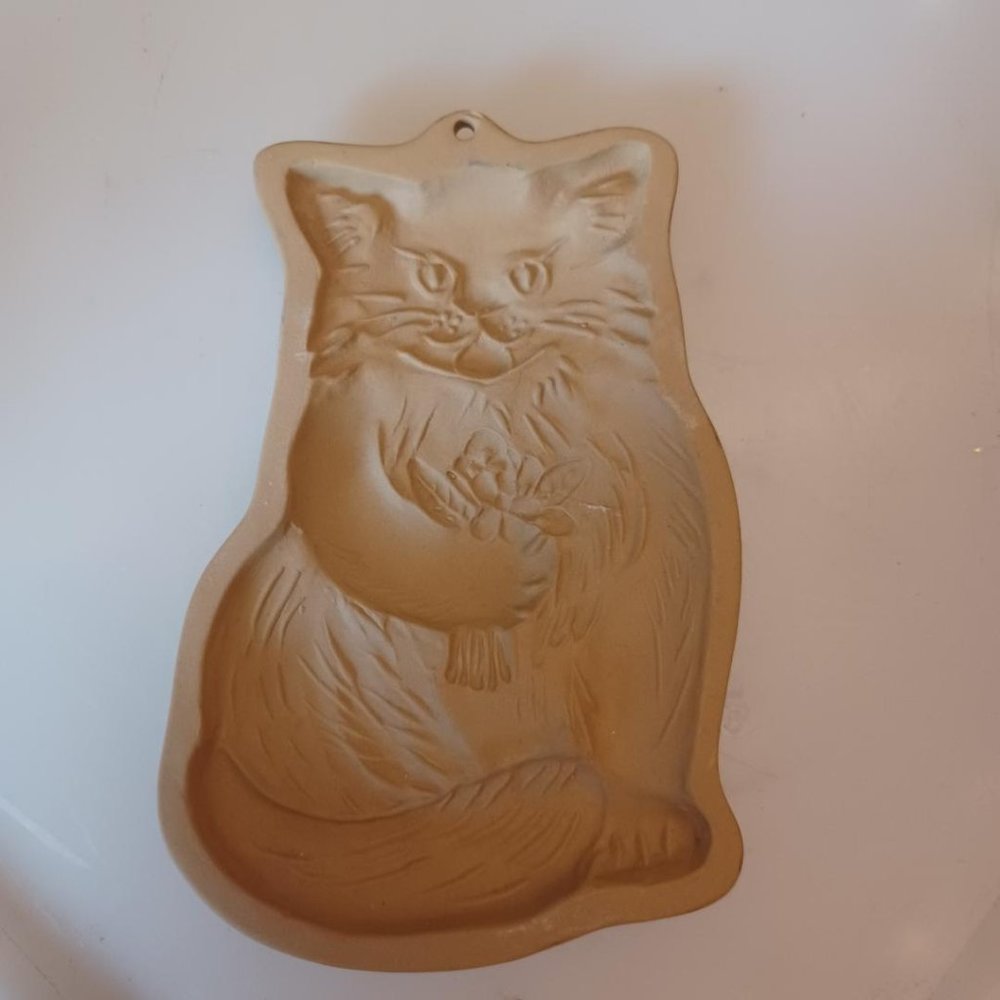 Brown Bag Cookie Ceramic Mold "Cat"